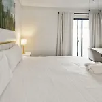 Chic 1-Bedroom Haven In Scottsdale