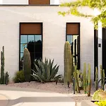 Senna House Hotel Scottsdale, Curio Collection By Hilton