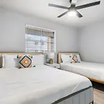 Chic 2B1B Hideaway In Old Town Scottsdale