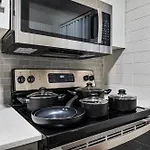 Luxury 2B2B Scottsdale With Free Parking