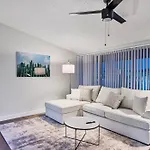 Luxury 2B2B Scottsdale With Free Parking