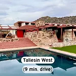 Stylish2Br Pool Gym Parkng Near Mayo Clnc Westwrld