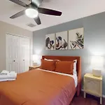 The Scottsdale Escape