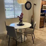 Chic 1-Br Condo In Phenomenal Scottsdale