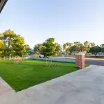 The Sundancer Custom Retreat