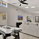 Scottsdale Private Modern Escape Luxury & Games