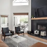 Scottsdale Paradise Home - Modern Luxe With Pool & Putt