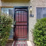 2 Bed 2 Bath Vacation Home In Scottsdale
