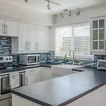 Spacious Scottsdale Townhome By Wanderjaunt