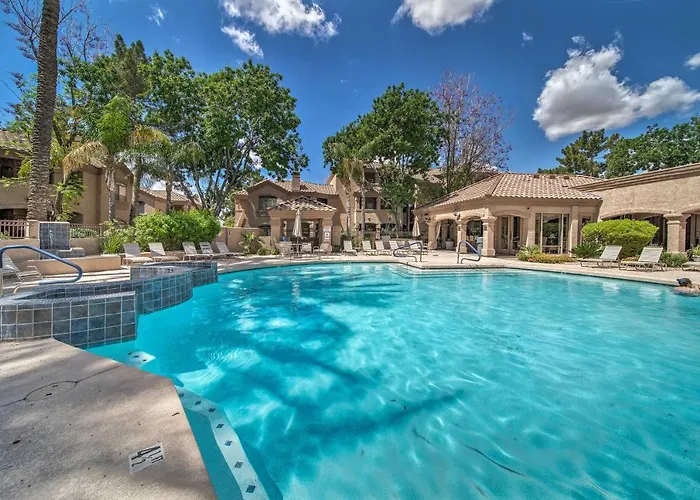 Scottsdale Condo With Pool Access Near Hiking And Golf