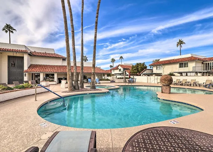 Central Scottsdale Townhouse With Pool Access!