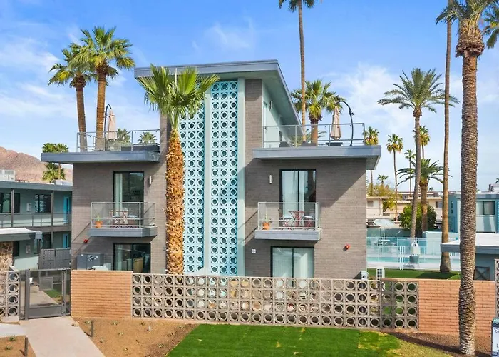 Funky Scottsdale Modern Micro Studio - Walk To Ot