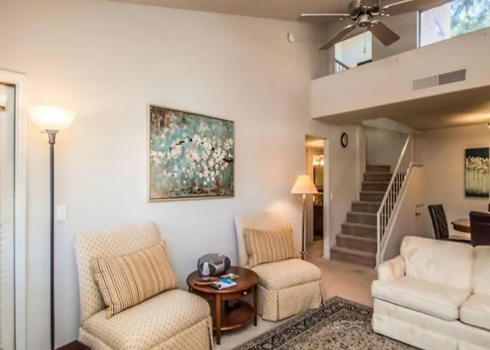 Great North Scottsdale Condo!