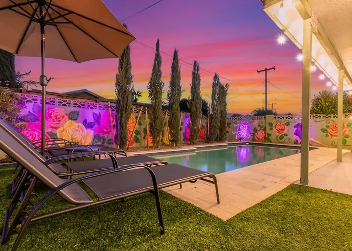 Desert Rose Family Retreat-Free Htd Pool-2 Primarys-Bar