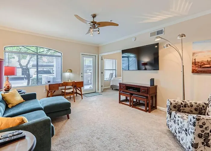 2Bd/1Ba North Scottsdale Condo