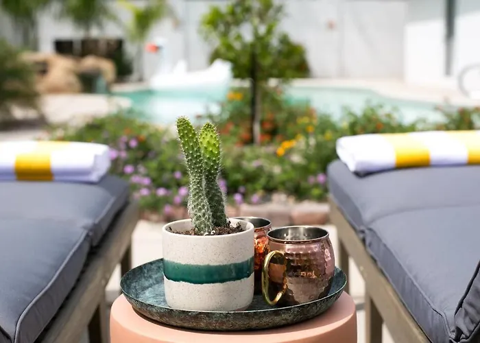 Luxury Oasis With Pool Sleeps 7 - Close To Old Town