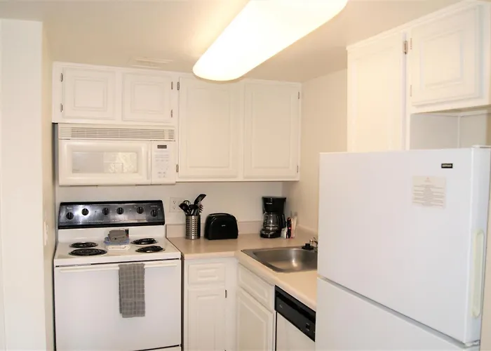 225 Fully Furnished, Wifi Included