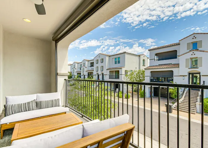Townhome Near Tpc About 11 Mi To Old Town!