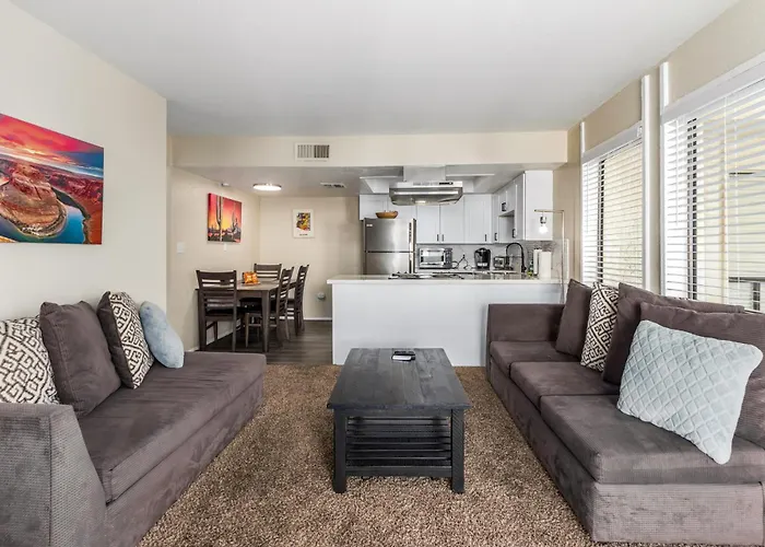 Greenbelt Condo-Patiopooltennisold Town 5Min