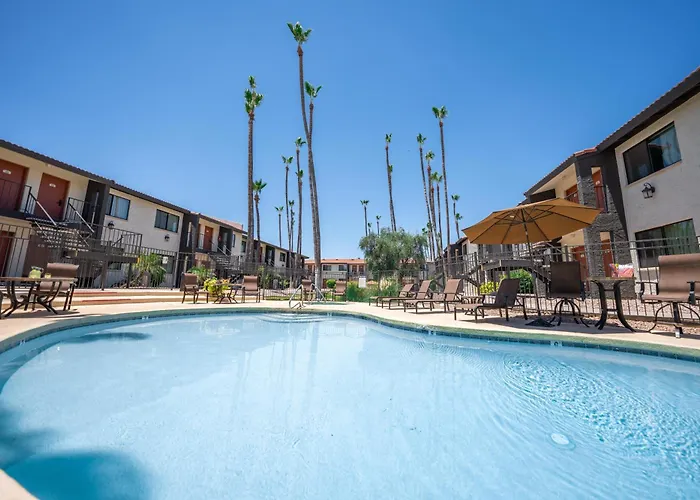 102 -Fully Furnished 1Br Suite-Prime Location