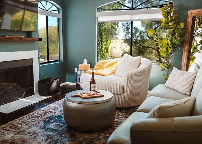 Thompson Peak Retreat