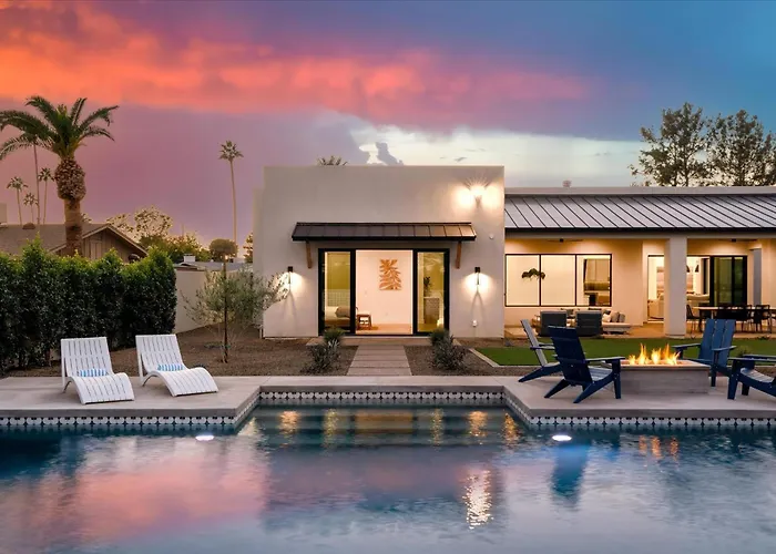 Luxe Villa, Private Pool Putting Green And Bbq