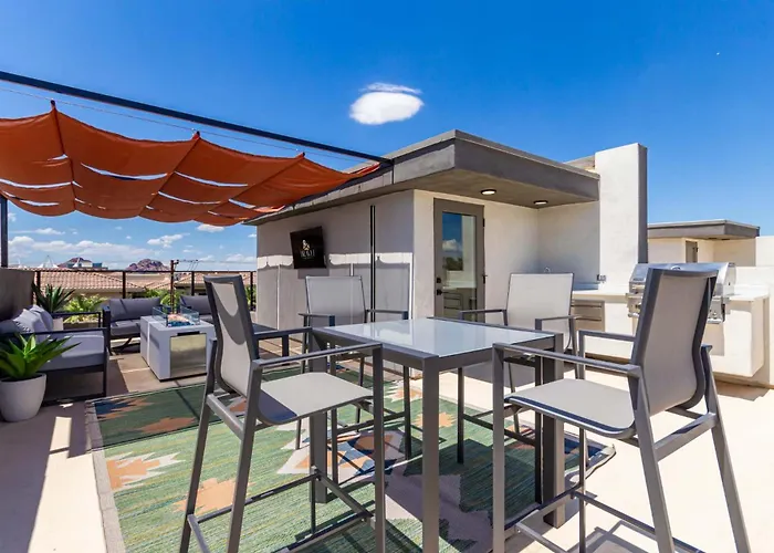 Papago Lux Townhouse With Rooftop Lounge