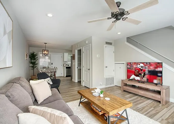 Stay Scottsdale - Two Bedroom Townhouse