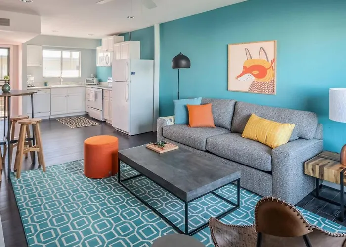 Chic 1Br Near Fashion Square By Wanderjaunt