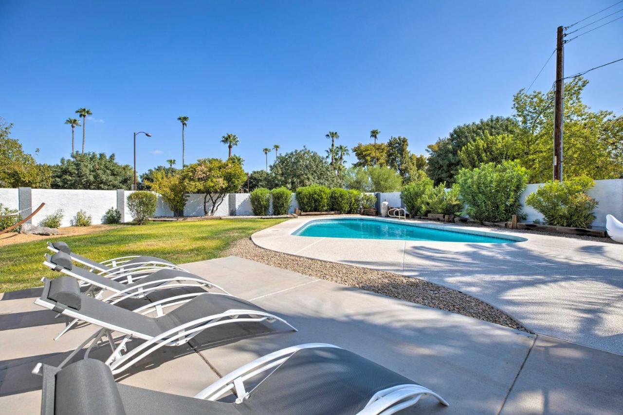 Modern Gem With Pool, Games, Patio And *