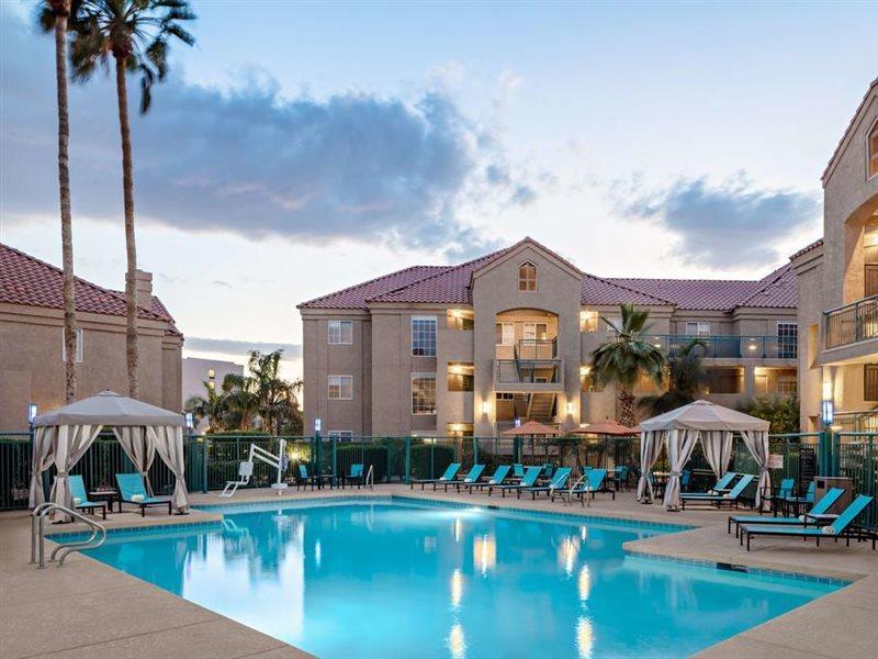 Hyatt House Old Town Hotel