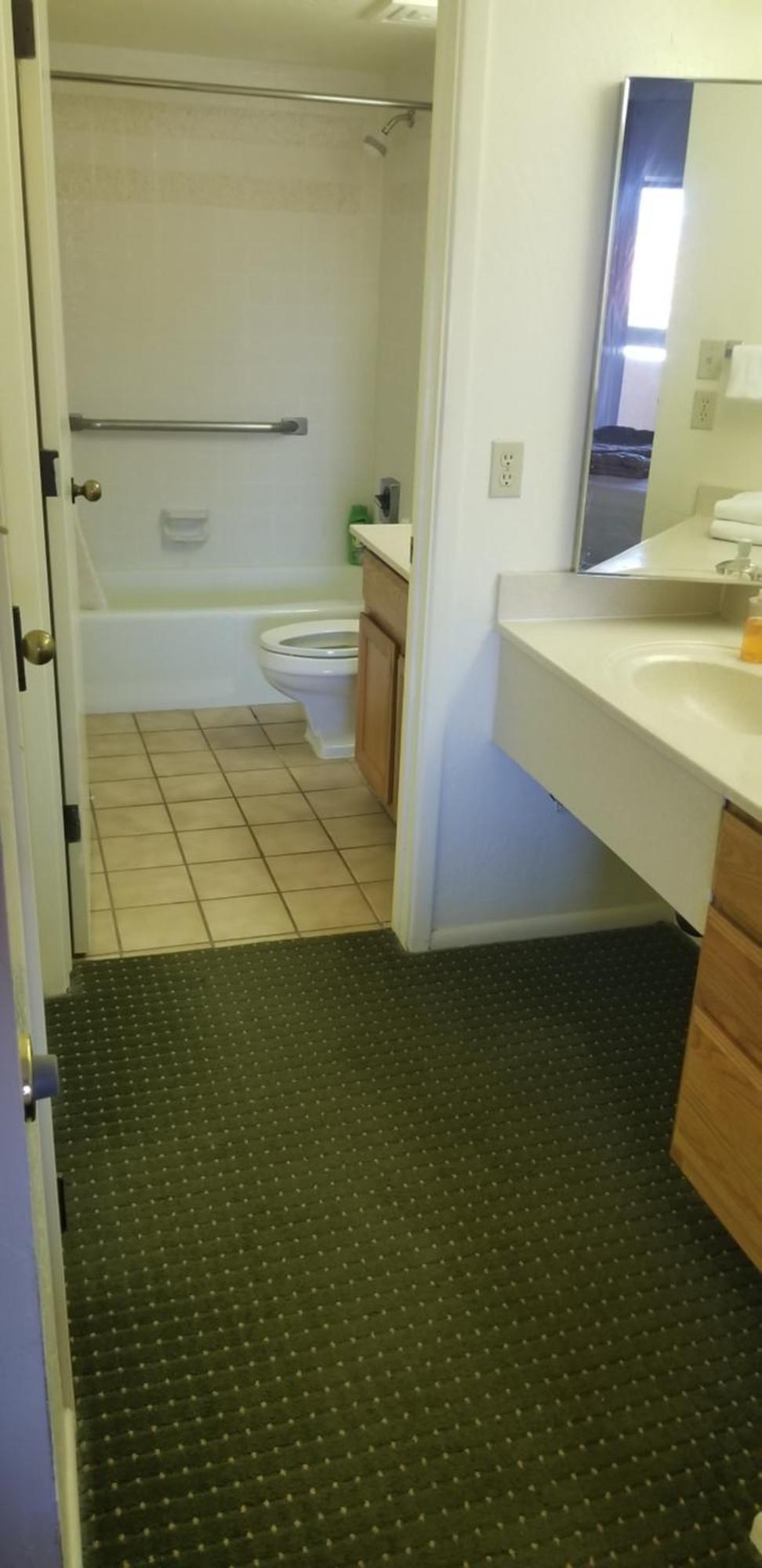 Great Location Aparthotel