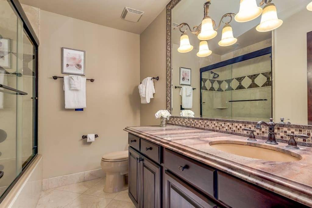 Villa Estate Style Oasis 6bdrm, 5.5 Bath Heated Pool With Misters Scottsdale