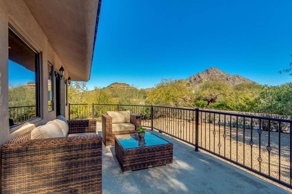 Estate Style Oasis 6bdrm, 5.5 Bath Heated Pool With Misters Villa *