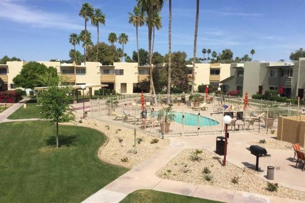 Modern Old Town 1 Bedroom * Scottsdale