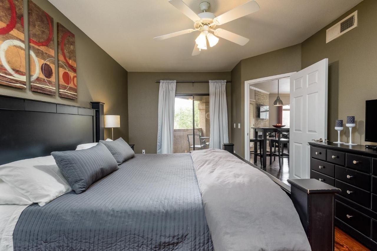 Signature Apartment *
