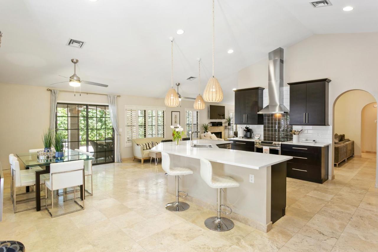 Scottsdale's Elegance Holiday home
