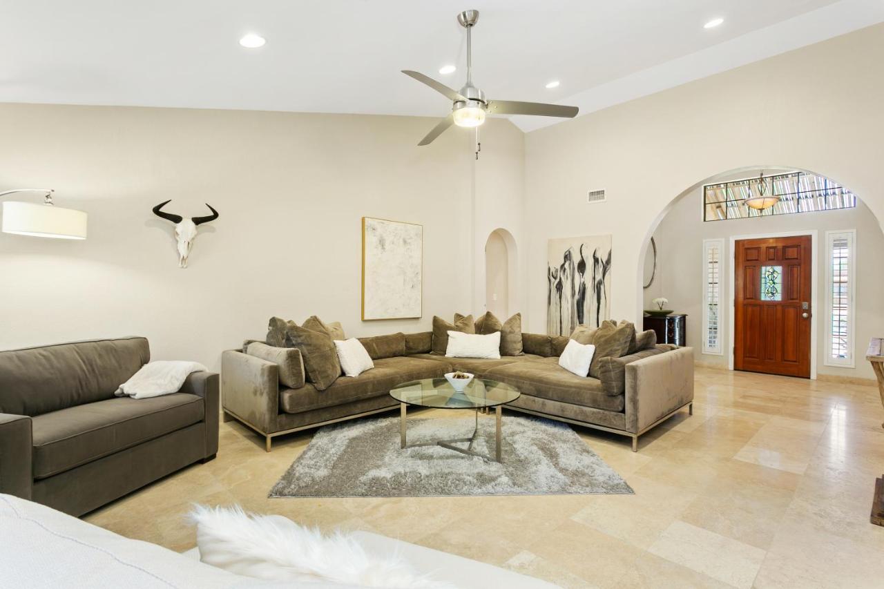 Holiday home Scottsdale's Elegance