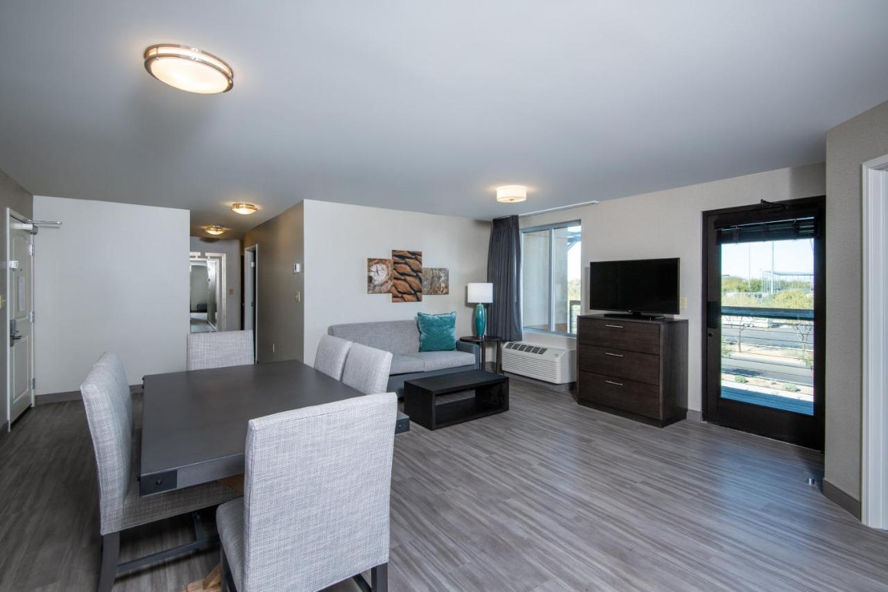 Staybridge - - Talking Stick By Ihg Hotel