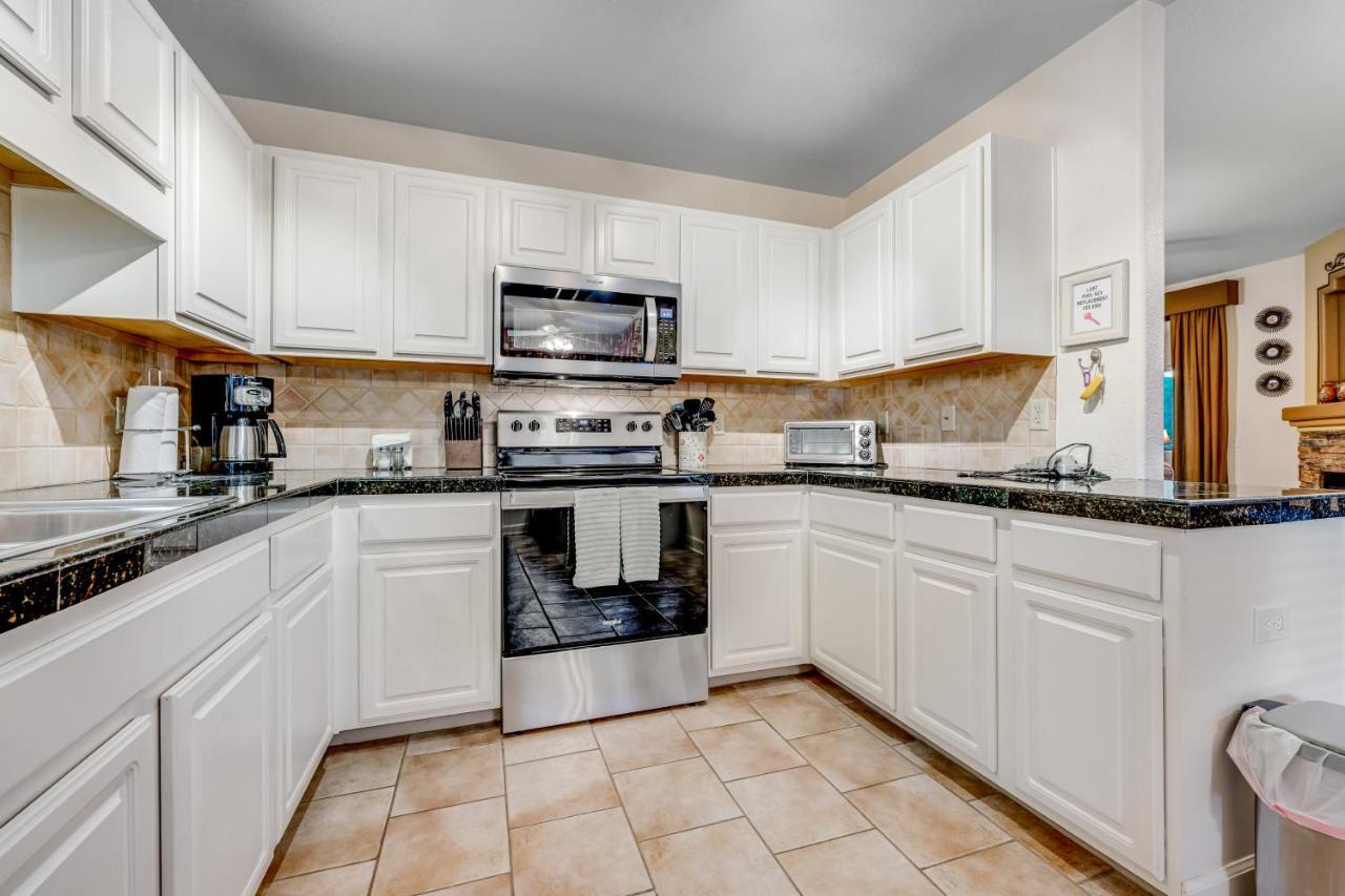Villages North Apartment
