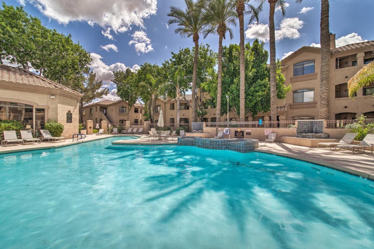 With Pool Access Near Hiking And Golf Apartment