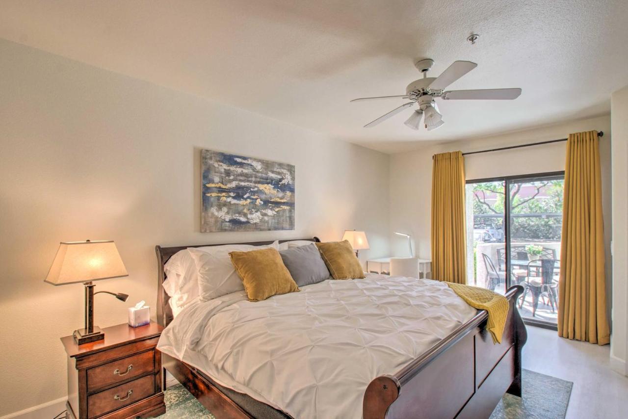 With Pool Access Near Hiking And Golf Apartment