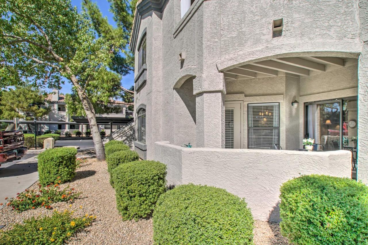 With Pool Access Near Hiking And Golf Apartment