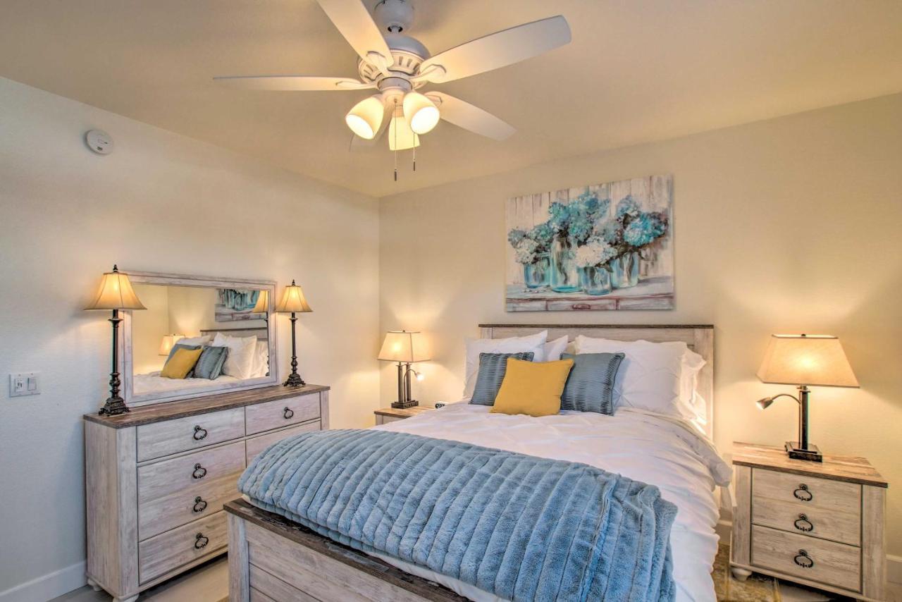 With Pool Access Near Hiking And Golf Apartment