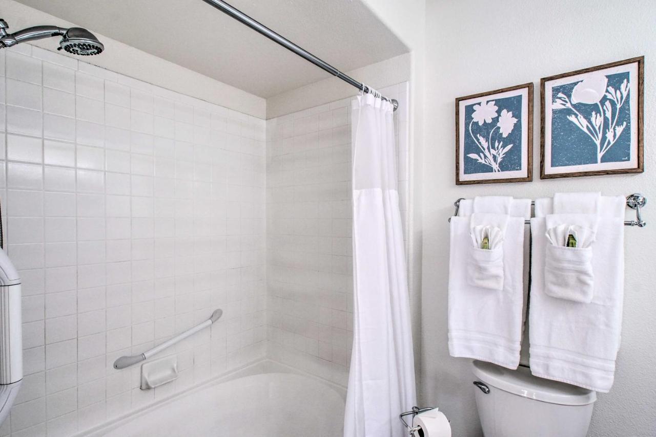 With Pool Access Near Hiking And Golf Scottsdale