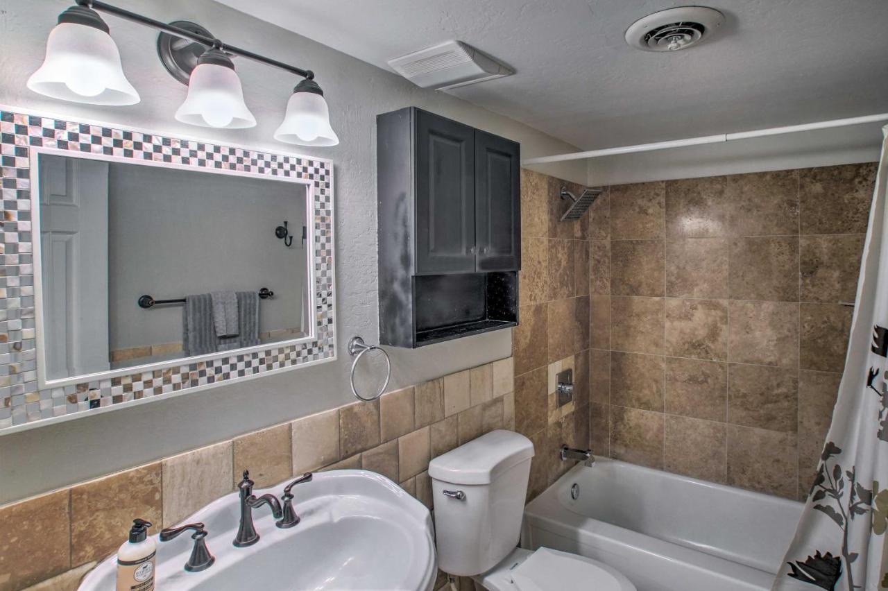 1 Mi To Old Town And Golfing Apartment Scottsdale