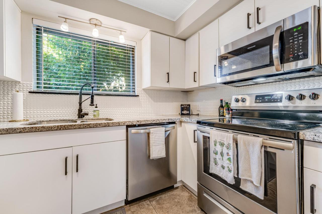 Apartment West