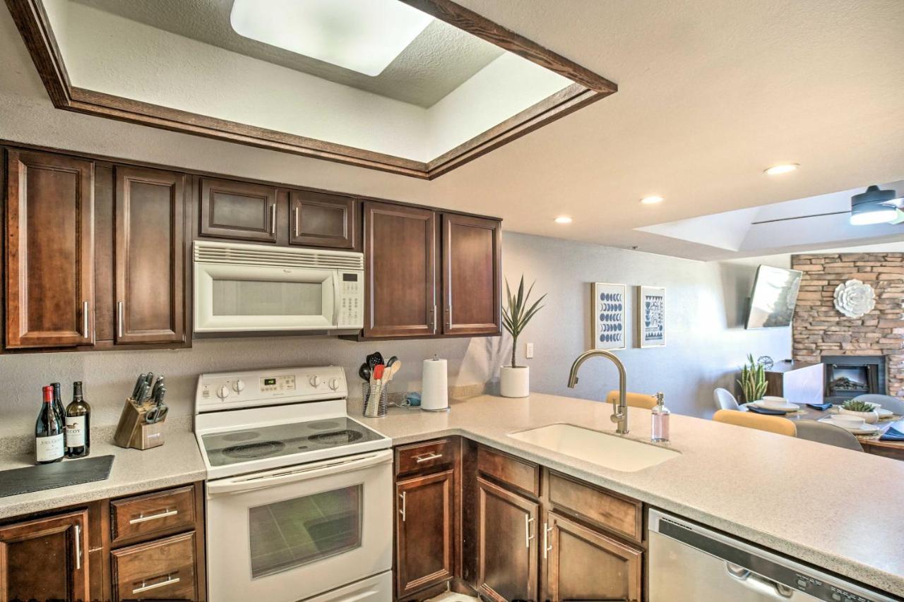 First-floor With Golf Course Views And Pool!
