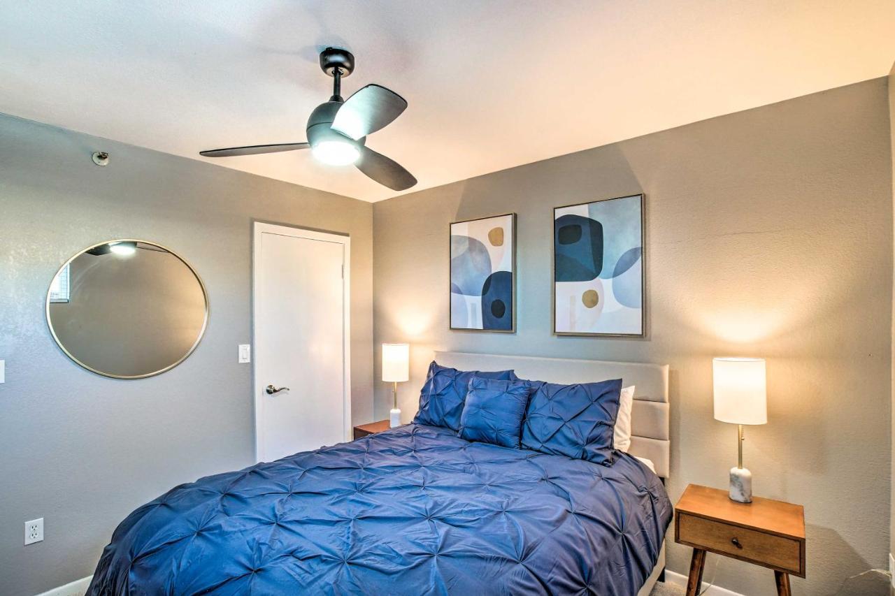 First-floor With Golf Course Views And Pool! Scottsdale