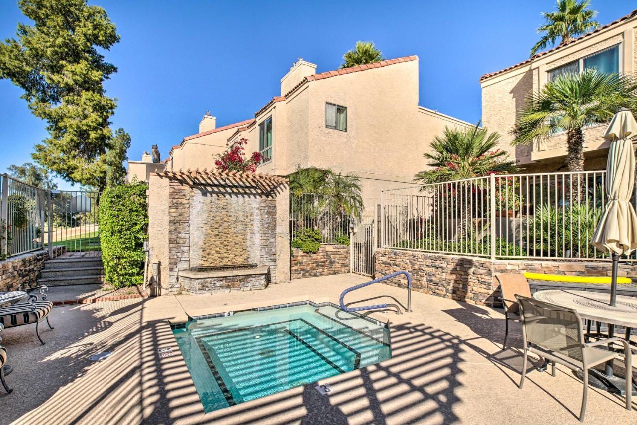 First-floor With Golf Course Views And Pool! Apartment